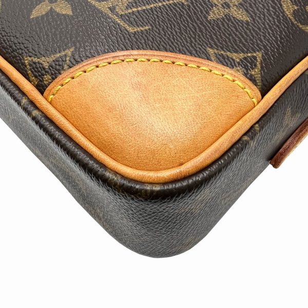 imgrc0089440904 Louis Vuitton Trocadero 27 Shoulder Bag Monogram Canvas Brown