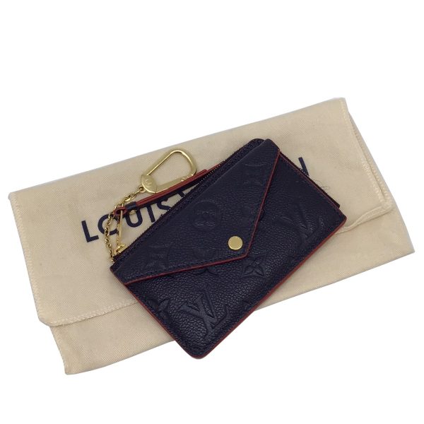 imgrc0089824096 LOUIS VUITTON Porte Carte Verso Case Empreinte Blue Marine Rouge