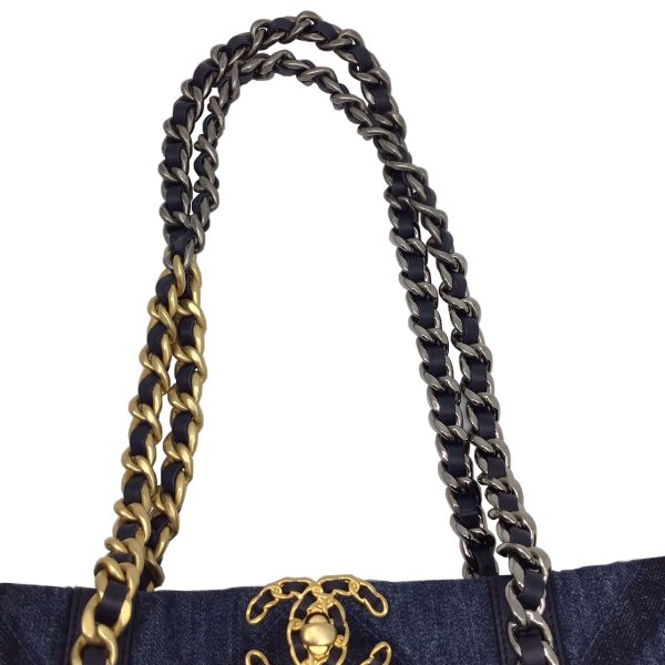 imgrc0089907825 CHANEL 19 Denim Tote Bag Indigo Blue Navy