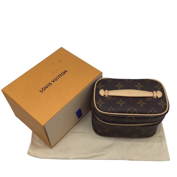 imgrc0090169456 LOUIS VUITTON Nice Nano Vanity Pouch Monogram