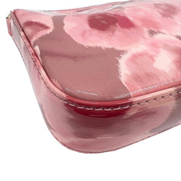 imgrc0090204332 LOUIS VUITTON Pochette Accessories Vernis Pink