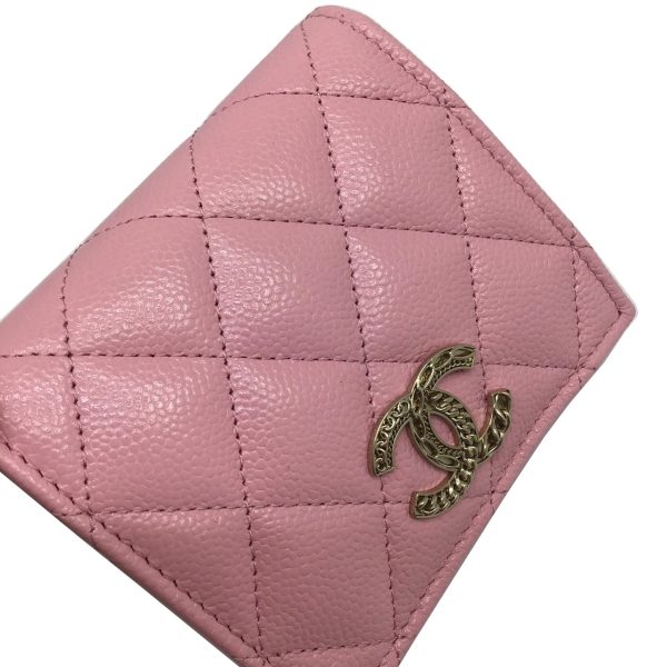 imgrc0090261471 CHANEL Matelasse Bifold Wallet Caviar Skin Pink