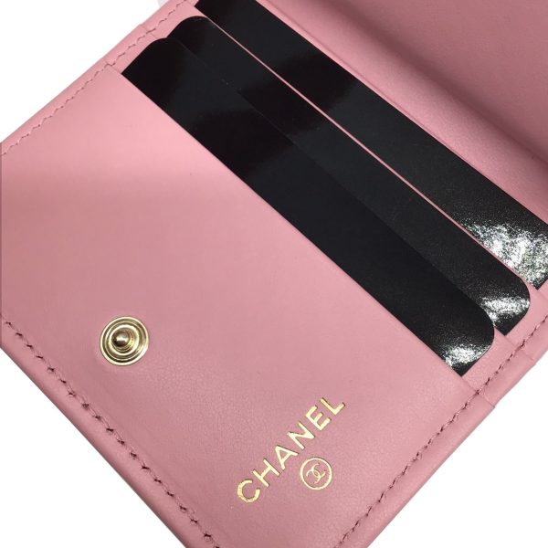 imgrc0090261474 CHANEL Matelasse Bifold Wallet Caviar Skin Pink