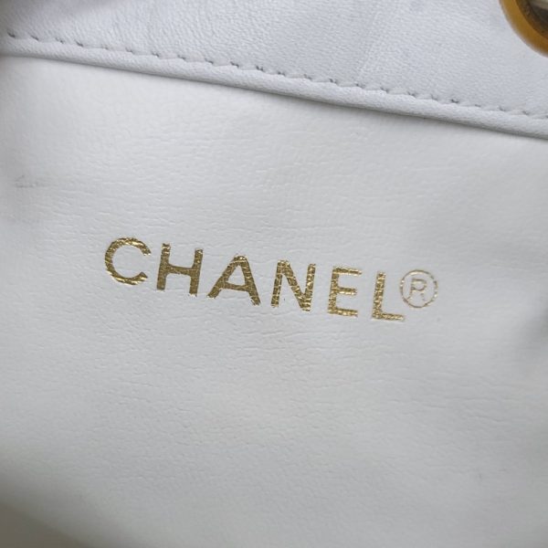 imgrc0090777136 CHANEL Drawstring Shoulder Bag Leather White