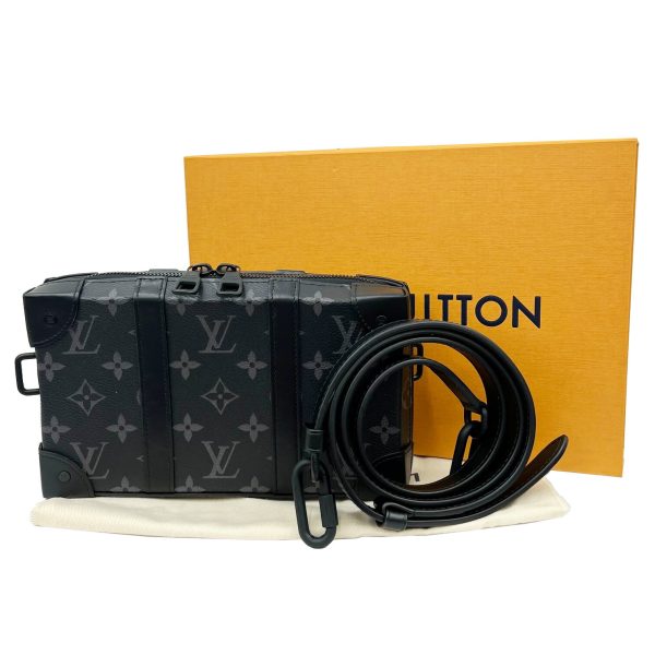 imgrc0090876816 LOUIS VUITTON Soft Trunk Wallet Monogram Eclipse