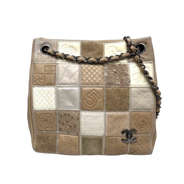 imgrc0091019142 CHANEL Chain Shoulder Bag Icon Leather Beige