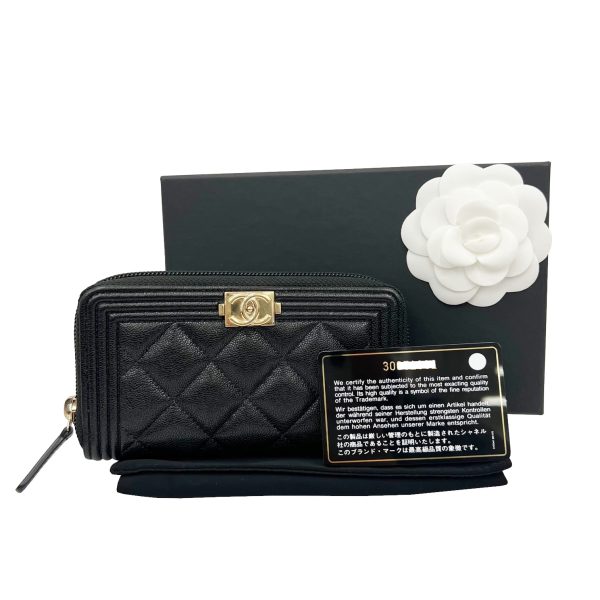 imgrc0091066074 CHANEL Boy Chanel Small Zip Wallet Caviar Skin Black