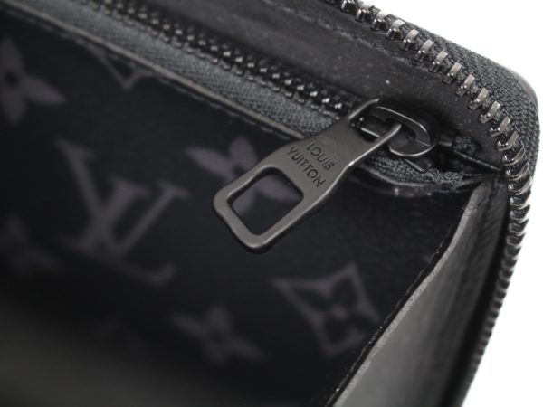 imgrc0091165071 Louis Vuitton Trunk Zippy Wallet Black Gray