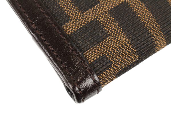 imgrc0091190093 Fendi W Hook Compact Wallet Zucca Pattern Brown