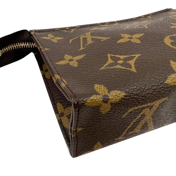 imgrc0091194461 LOUIS VUITTON Monogram Posh Toilette 15 Mini Pouch