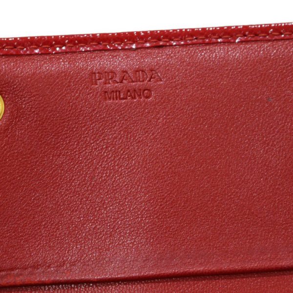 imgrc0091296145 Prada W Hook Long Wallet Saffiano Vernic Rosso Red