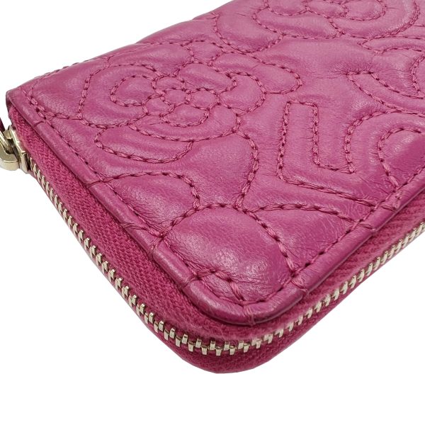 imgrc0091393428 CHANEL Camellia Round Zipper Coin Case Lambskin Pink