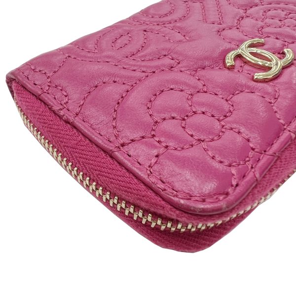 imgrc0091393436 CHANEL Camellia Round Zipper Coin Case Lambskin Pink