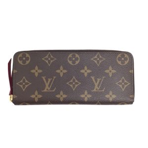 imgrc0091412634 Gucci GG Supreme Small Messenger Bag