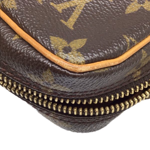 imgrc0091577326 LOUIS VUITTON Danube Shoulder Bag Monogram Brown