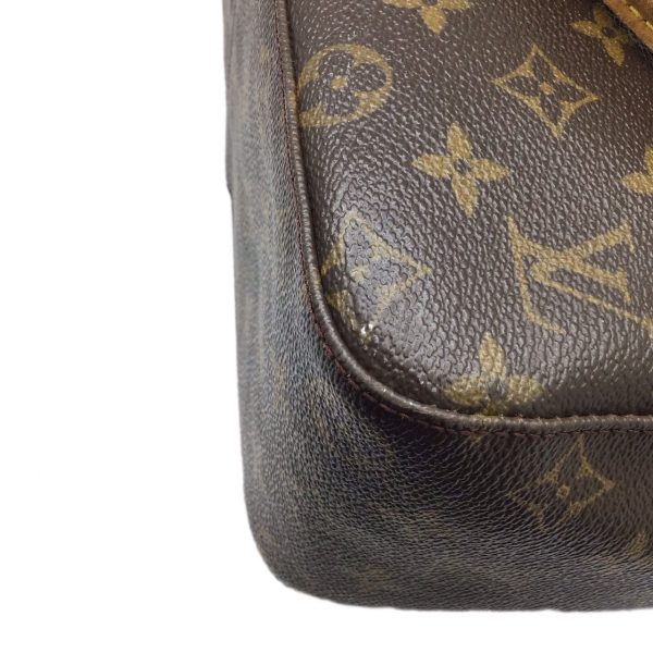 imgrc0091749410 LOUIS VUITTON Looping GM Shoulder Bag Monogram Brown