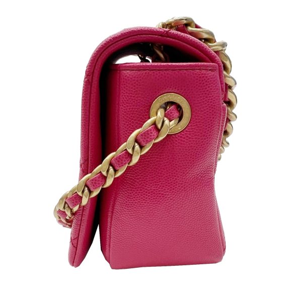 imgrc0092217085 CHANEL Matelasse Mini Flap Bag Chain Shoulder Bag Caviar Skin Pink