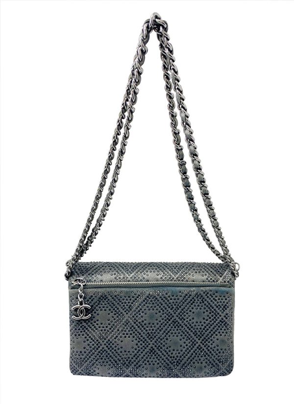 imgrc0092661710 CHANEL Cocomark Rhinestone CC Chain Bag Silver Gray