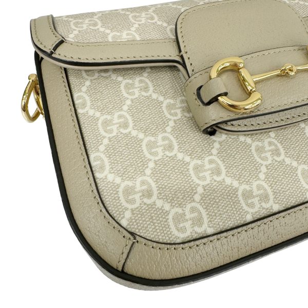 imgrc0093011171 GUCCI Horsebit 1955 Mini Bag GG Supreme Beige