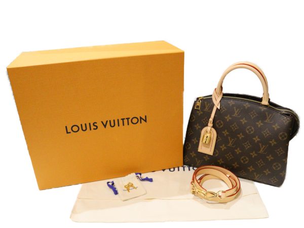 imgrc0093031368 Louis Vuitton Petit Palais PM Handbag Brown