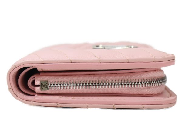 imgrc0093116314 Louis Vuitton New Wave Gypto Compact Wallet Pink