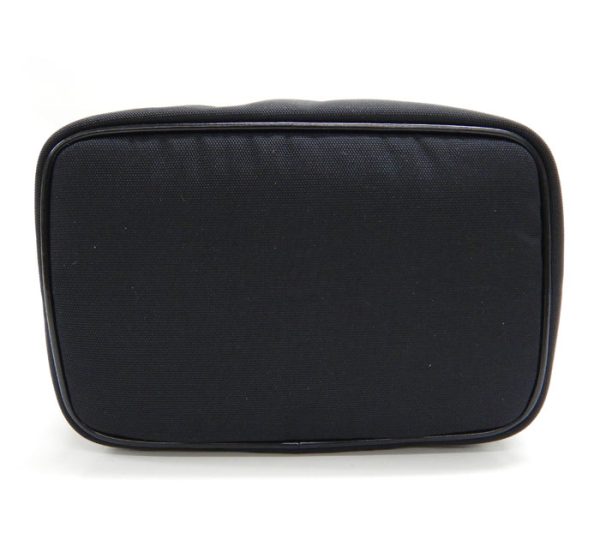 imgrc0093273596 Gucci Nylon Makeup Pouch Black