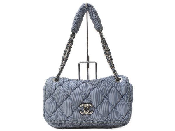 imgrc0094025209 Chanel Chain Shoulder Bag Bubble Quilt Light Blue