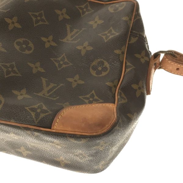 imgrc0094779052 Louis Vuitton Trocadero 30 Monogram Shoulder Bag Brown