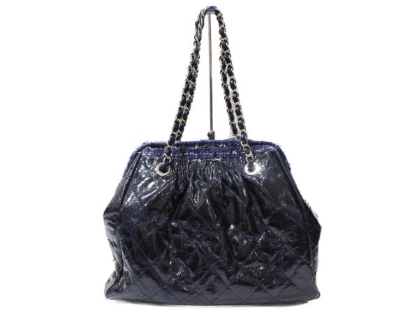 imgrc0094881153 Chanel Portobello Chain Tote Tweed Calfskin Navy