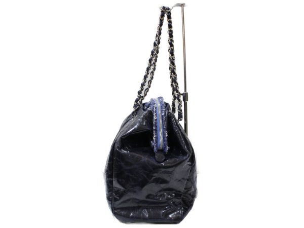 imgrc0094881155 Chanel Portobello Chain Tote Tweed Calfskin Navy