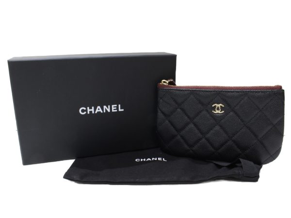 imgrc0094906105 Chanel Classic Mini Pouch Matelasse Caviar Black