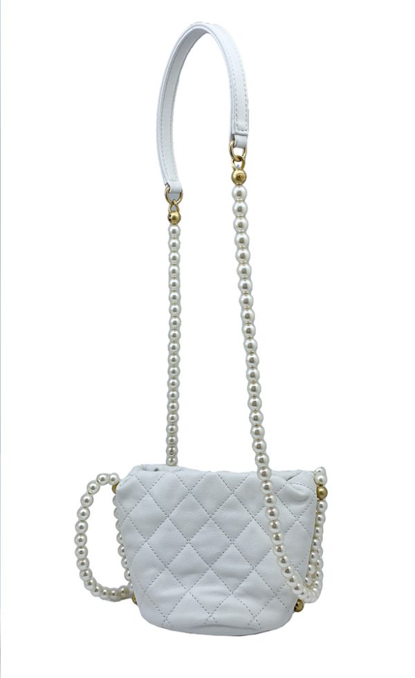 imgrc0094937662 CHANEL Pearl Chain Mini Shoulder Bag White