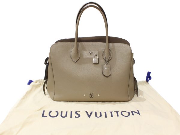 imgrc0095002536 Louis Vuitton Mira MM Tote Bag Tourtrail Greige