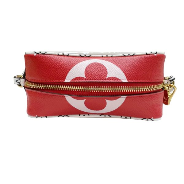 imgrc0095024176 LOUIS VUITTON Beach Pouch Giant Monogram White Red Pink