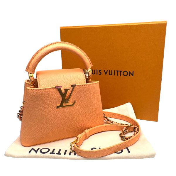 imgrc0095098508 LOUIS VUITTON Capucines Mini Handbag Taurillon Leather Pink Orange