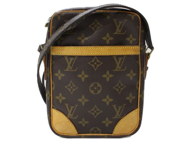 imgrc0095112382 Louis Vuitton Danube Shoulder Bag Monogram Brown