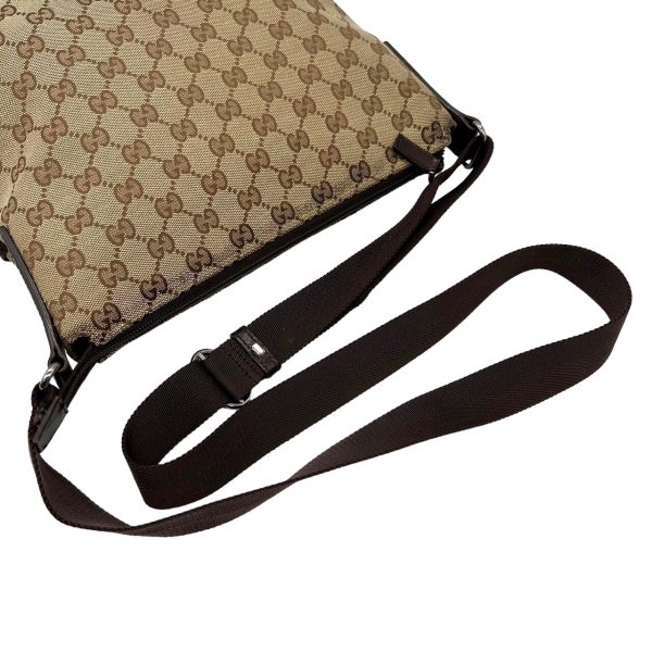 imgrc0095288422 GUCCI Shoulder Bag GG Canvas Beige Brown