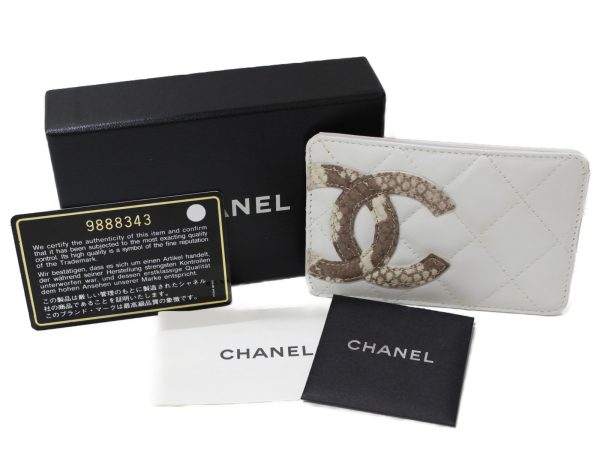 imgrc0095387598 Chanel Flat Card Holder Cambon Line Python White