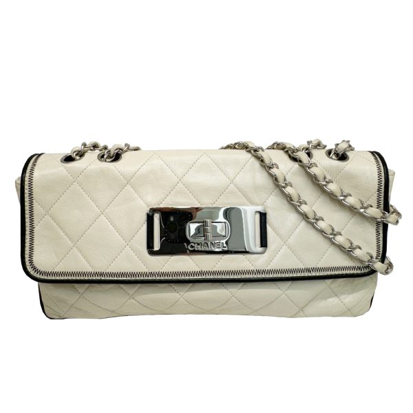 imgrc0095462668 CHANEL 255 Matelasse Shoulder Bag Calf Ivory