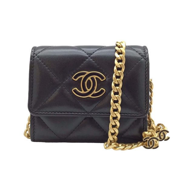 imgrc0095654327 CHANEL 19 Chain Clutch Bag Lambskin Black