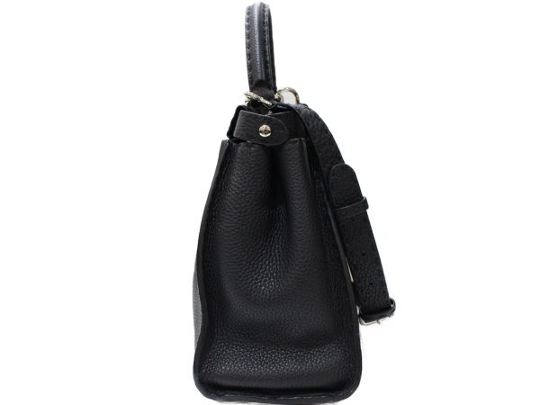 imgrc0095698885 Fendi Peekaboo Handbag Shoulder Black