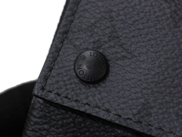 imgrc0095705494 Louis Vuitton Zippy Coin Purse Black Gray