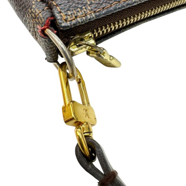 imgrc0095815550 LOUIS VUITTON Pochette Accessoire Damier