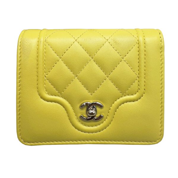 imgrc0095906479 CHANEL Matelasse Flap Wallet Lambskin Yellow Pink