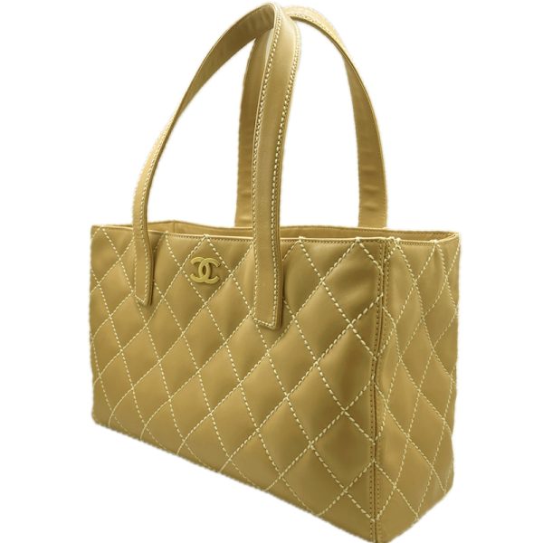 imgrc0095966404 CHANEL Wild Stitch Tote Bag Leather Beige