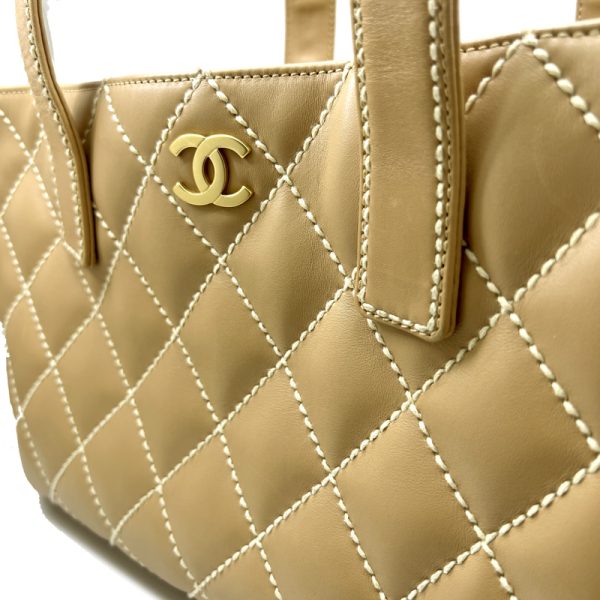 imgrc0095966406 CHANEL Wild Stitch Tote Bag Leather Beige