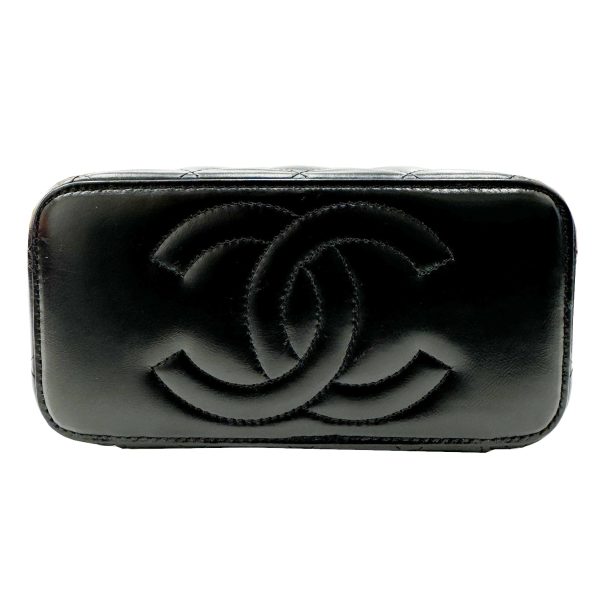 imgrc0095982995 CHANEL Matelasse Vanity Bag Calfskin Black