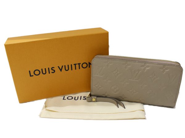 imgrc0096020396 Louis Vuitton Zippy Monogram Long Wallet Beige