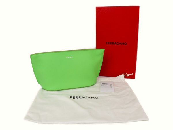 imgrc0096082978 Ferragamo Clutch Bag Light Green