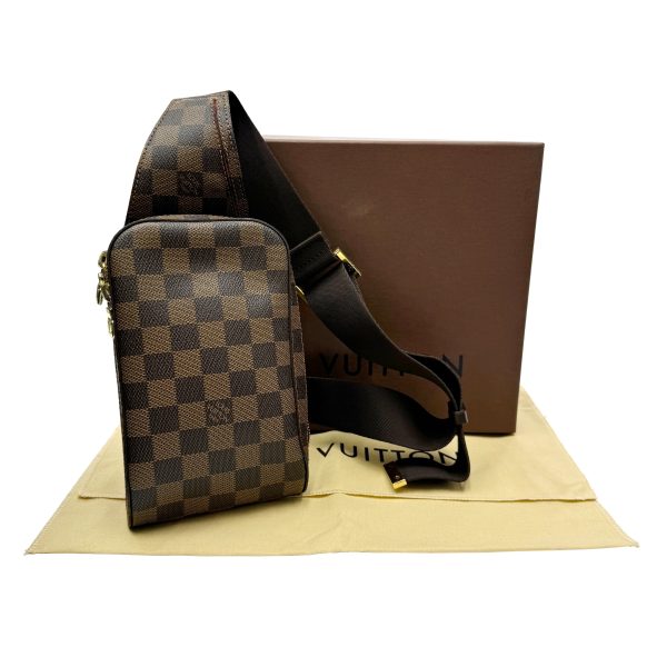 imgrc0096223745 LOUIS VUITTON Jeronimos Body Bag Damier